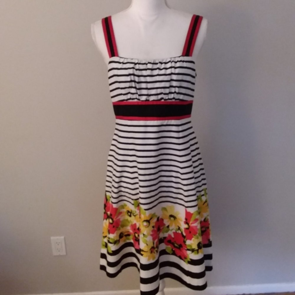 Bundle of 9 Dresses  All Size Medium by Great Designers - Picture 2 of 10